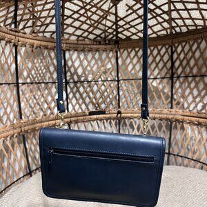 Coach Vintage Companion Zip Crossbag Shoulder Bag